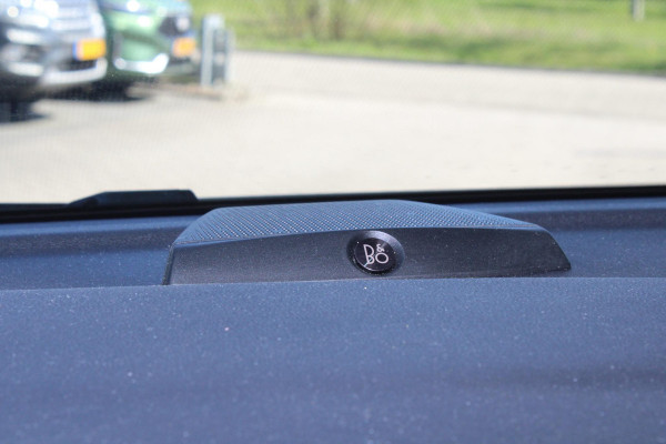 Ford Puma 1.0 EcoBoost Hybrid ST-Line X | Panoramadak | Adaptive cruise control | Camera | Winter Pack | BLIS | Electrische Achterklep | B&O Sound