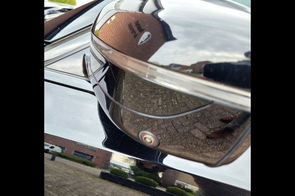 BMW 3 Serie 330E XDRIVE Sport - 360-cam, HUD, Laser, Drive Assist, Trekhaak, Keyless (292PK 1e Eig. BTW)