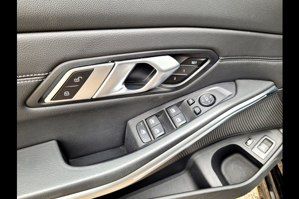 BMW 3 Serie 330E XDRIVE Sport - 360-cam, HUD, Laser, Drive Assist, Trekhaak, Keyless (292PK 1e Eig. BTW)