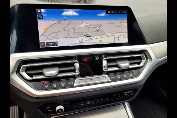 BMW 3 Serie 330E XDRIVE Sport - 360-cam, HUD, Laser, Drive Assist, Trekhaak, Keyless (292PK 1e Eig. BTW)