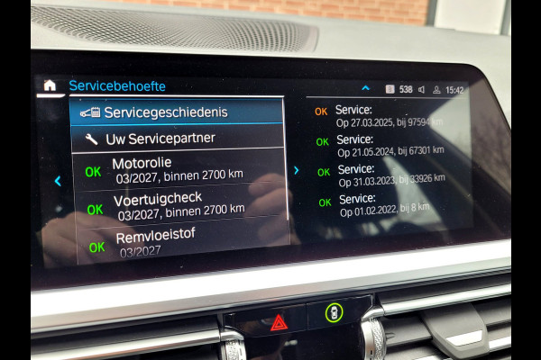 BMW 3 Serie 330E XDRIVE Sport - 360-cam, HUD, Laser, Drive Assist, Trekhaak, Keyless (292PK 1e Eig. BTW)