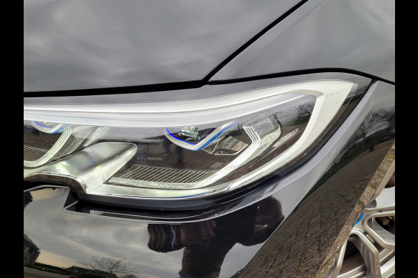 BMW 3 Serie 330E XDRIVE Sport - 360-cam, HUD, Laser, Drive Assist, Trekhaak, Keyless (292PK 1e Eig. BTW)