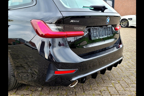 BMW 3 Serie 330E XDRIVE Sport - 360-cam, HUD, Laser, Drive Assist, Trekhaak, Keyless (292PK 1e Eig. BTW)