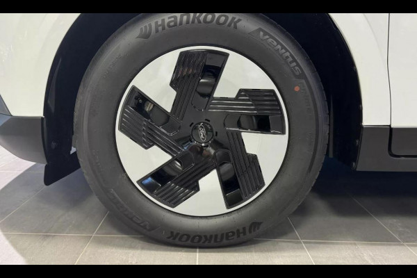 Ford E-Transit Courier Trend 44 kWh 136pk Trekhaak | LED Laadruimte verlichting | Laadvloerbescherming Rubber | Reserveband