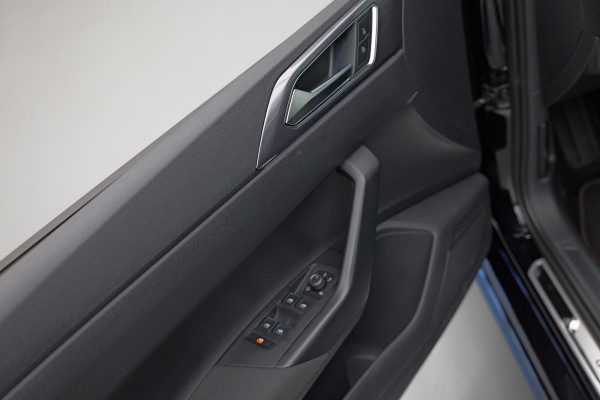 Volkswagen Polo 2.0 TSI GTI |Pano|Keyless|IQ.Light|Adaptive|Carplay|