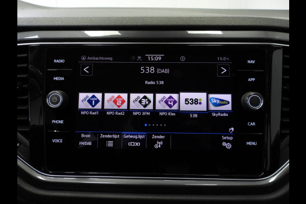 Volkswagen T-Roc 1.5 TSI Sport NAVI/CAMERA/VIRTUAL/LED/TREKH./17"LMV!