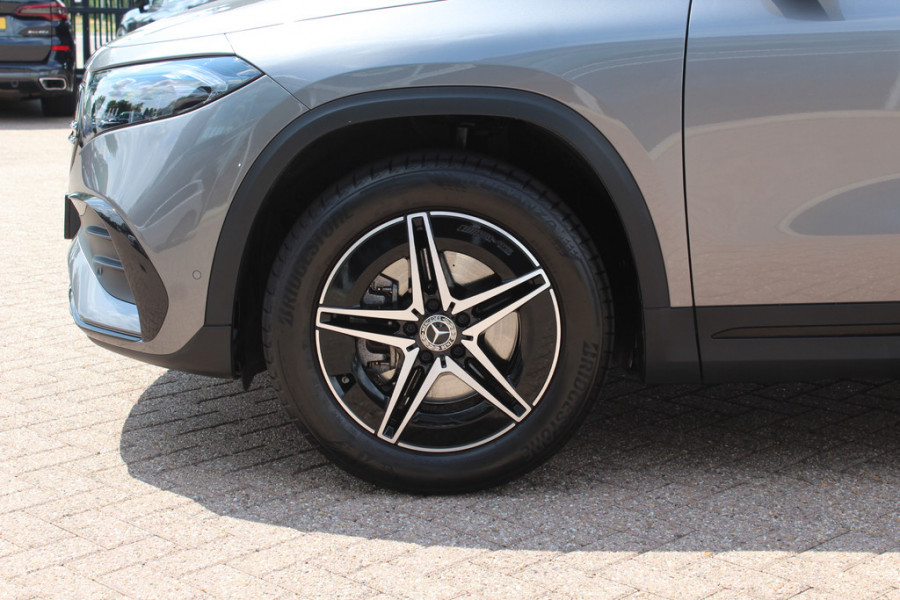 Mercedes-Benz EQA 250 Business Solution AMG 67 kWh / Panoramadak / Camera / CarPlay / 18'' / Stoelverwarming / Dodehoek / DAB / Cruise Control