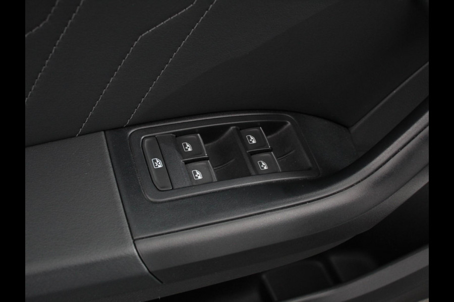 Seat Ateca 1.5 TSI 150pk Automaat Xperience | Navigatie | Apple Carplay / Android Auto | Camera | Parkeersensoren | Stoel-en stuurverwarming | Ledverlichting | Getinte ramen | Climate Control