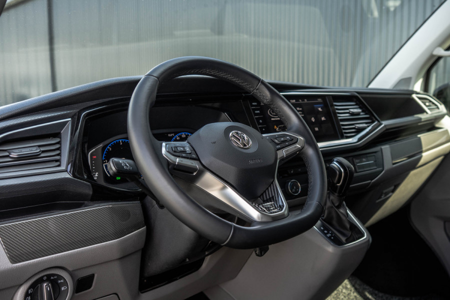 Volkswagen Transporter T6.1 2.0 TDI L2H1 | BULLI | 150 PK | Automaat | LED | Camera | Carplay | PDC | Zijschuifdeur L+R