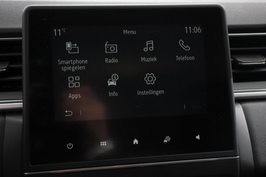 Renault Captur 1.0 TCe 100 Zen Renault Captur 1.0 TCe Zen | Navigatie | Cruise Control | Lane Assist | Stoelverwarming | Parkeersensoren | Spiegel Pakket |