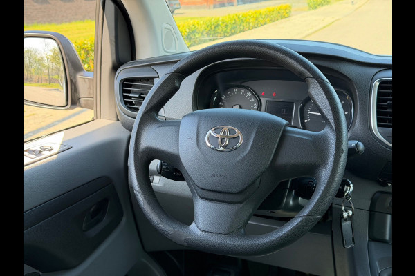 Toyota Proace Shuttle 1.6 D-4D Cool Comfort Long 9 persoons | pano | Airco | Cruise | Radio |