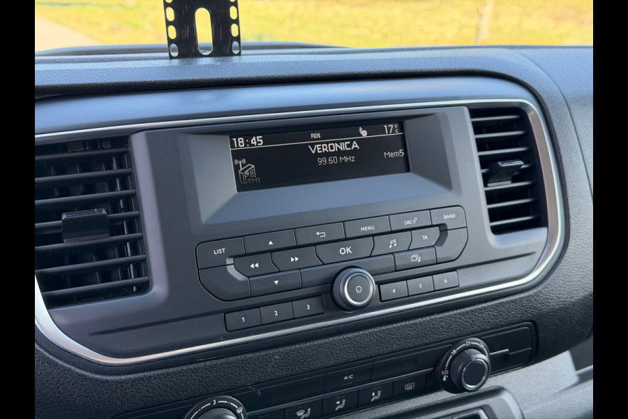 Toyota Proace Shuttle 1.6 D-4D Cool Comfort Long 9 persoons | pano | Airco | Cruise | Radio |