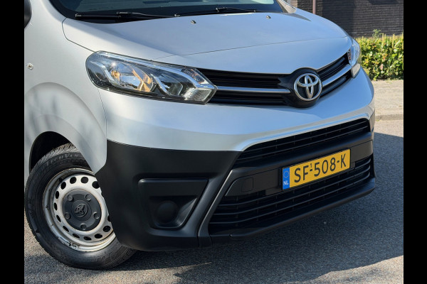 Toyota Proace Shuttle 1.6 D-4D Cool Comfort Long 9 persoons | pano | Airco | Cruise | Radio |