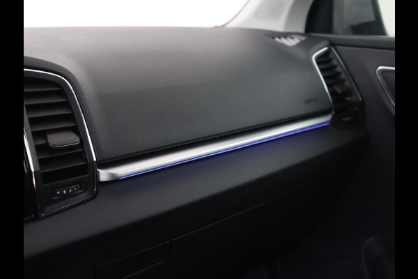 Škoda Karoq 1.5 TSI Business Edition Plus | Stoelverwarming | Trekhaak | Camera | Carplay | Navigatie | Keyless | Full LED | Verwarmde voorruit | Parkeerhulp | Climate control | DAB | Cruise control