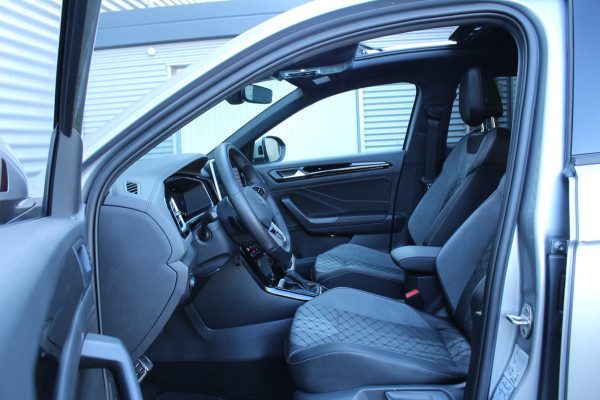 Volkswagen T-Roc 1.5 TSI 150pk R-Line DSG7 Panoramadak