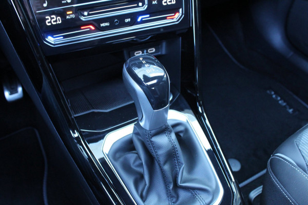 Volkswagen T-Roc 1.5 TSI 150pk R-Line DSG7 Panoramadak