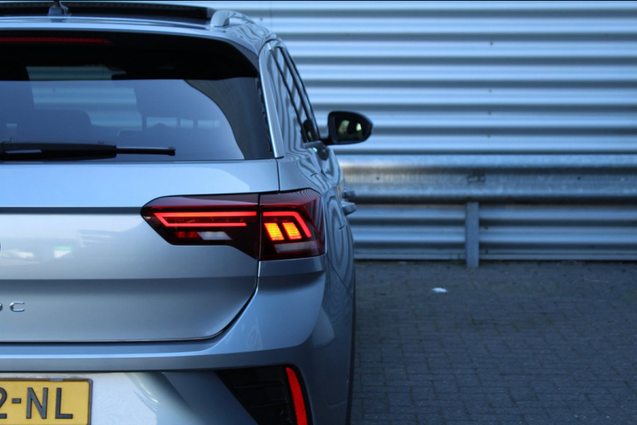 Volkswagen T-Roc 1.5 TSI 150pk R-Line DSG7 Panoramadak