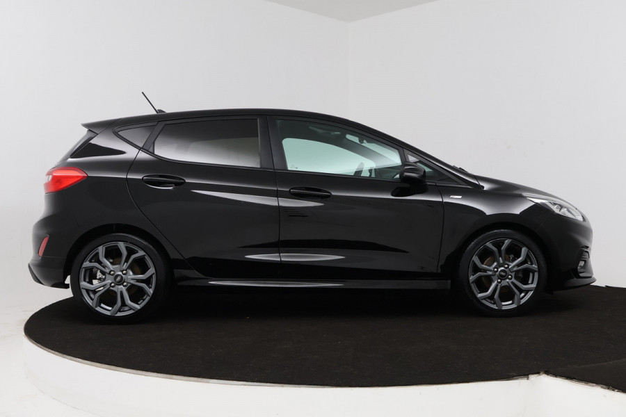 Ford Fiesta 1.0 EcoBoost ST-Line (CRUISE CONTROL, NAVIGATIE, PARKEERSENSOREN)
