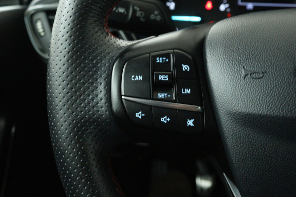 Ford Fiesta 1.0 EcoBoost ST-Line (CRUISE CONTROL, NAVIGATIE, PARKEERSENSOREN)