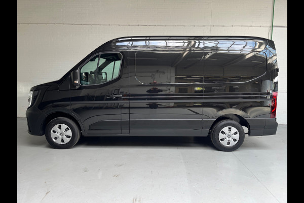 Renault Master NIEUW (MODEL) DEMO T35 2.0 dCi 130 L2H2 Start 3Persoons Zwart Metallic BPM VRIJ, ORIGINEEL NEDERLANDSE BUS!