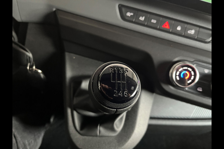 Renault Master NIEUW (MODEL) DEMO T35 2.0 dCi 130 L2H2 Start 3Persoons Zwart Metallic BPM VRIJ, ORIGINEEL NEDERLANDSE BUS!