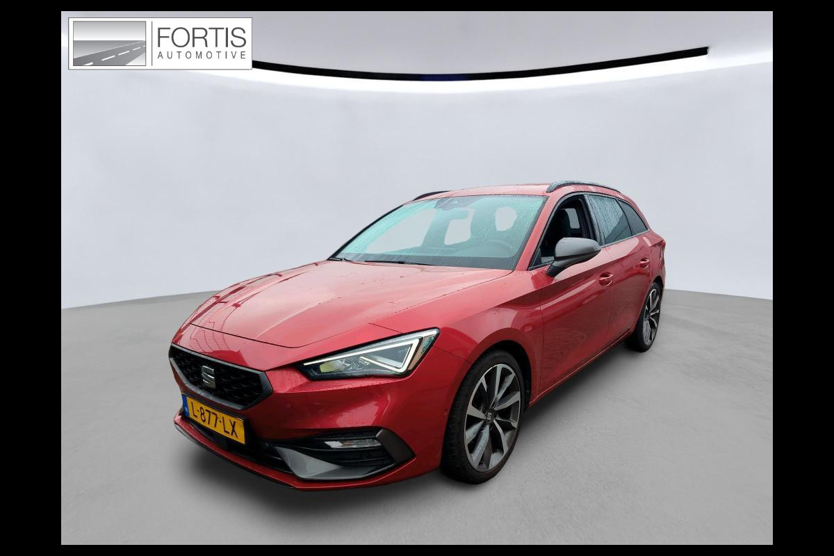Seat Leon Sportstourer 1.5 TSI FR Business Intense NL-AUTO | TREKHAAK | CARPLAY