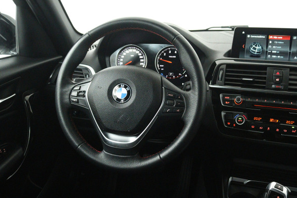 BMW 1-serie 118i Corporate Lease Executive (NAVIGATIE, CRUISE CONTROL, PARKEERSENSOREN, BLUETOOTH)