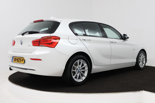 BMW 1-serie 118i Corporate Lease Executive (NAVIGATIE, CRUISE CONTROL, PARKEERSENSOREN, BLUETOOTH)