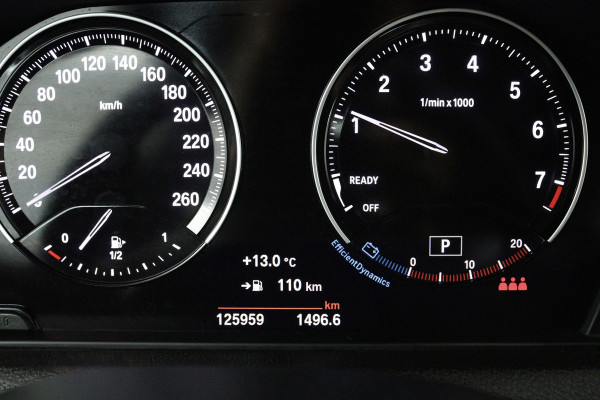 BMW 1-serie 118i Corporate Lease Executive (NAVIGATIE, CRUISE CONTROL, PARKEERSENSOREN, BLUETOOTH)