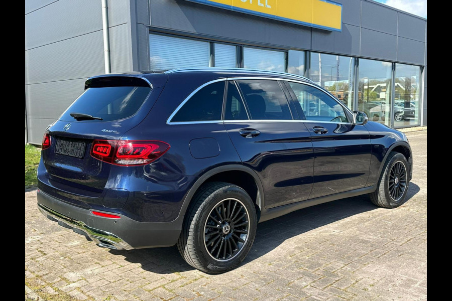 Mercedes-Benz GLC 300e 4MATIC Business Solution | PHEV | 320pk | Plug-in Hybride | Achteruitrijcamera | Navigatie | Half leder