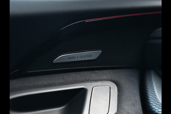 Audi Q5 Sportback 2.0 TFSI e-hybrid quattro S edition Competition | Stoel massage | Tech pro | Luchtvering | 5jaar fabrieksgarantie | Trekhaak | B&O sound | Head-up | Adaptive cruise | 360 camera | Passagiers display