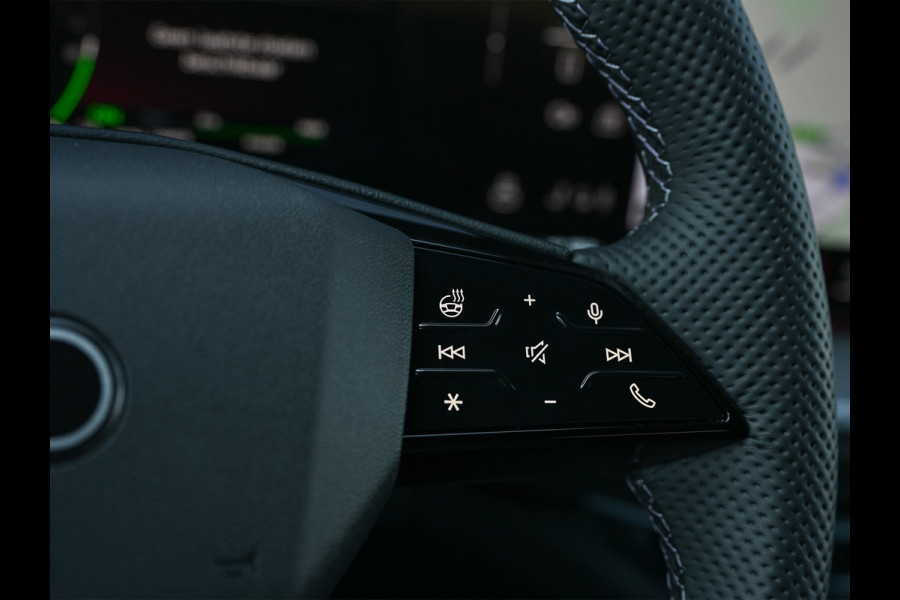 Audi Q5 Sportback 2.0 TFSI e-hybrid quattro S edition Competition | Stoel massage | Tech pro | Luchtvering | 5jaar fabrieksgarantie | Trekhaak | B&O sound | Head-up | Adaptive cruise | 360 camera | Passagiers display