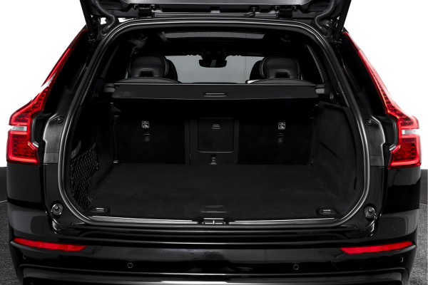 Volvo XC60 2.0 T8 Plug-in hybrid AWD Plus Dark | S/K-Panodak | Dig. Cockpit | Adapt. Cruise | Winterpakket | PDC | 360 Camera | NAV + App.Connect | ECC | Harman/Kardon | Elek. Klep | LM 19" | 9613