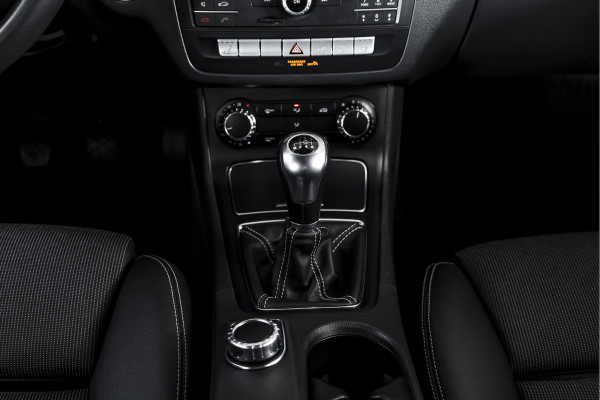 Mercedes-Benz B-Klasse 180 122 PK Ambition | Cruise | Stoelverwarming | PDC | NAV | Airco | LM 17" |