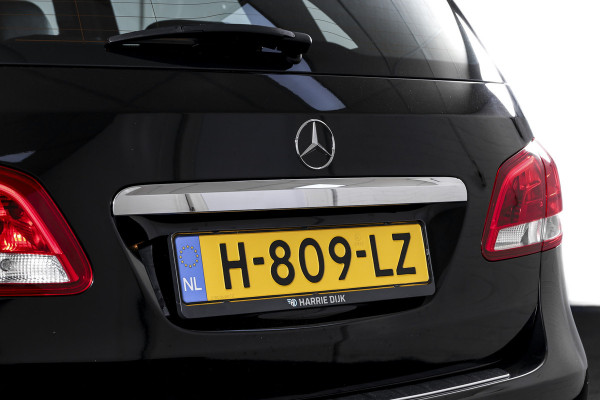 Mercedes-Benz B-Klasse 180 122 PK Ambition | Cruise | Stoelverwarming | PDC | NAV | Airco | LM 17" |