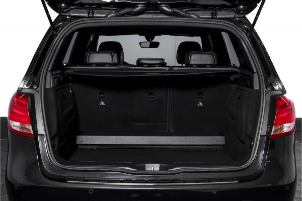 Mercedes-Benz B-Klasse 180 122 PK Ambition | Cruise | Stoelverwarming | PDC | NAV | Airco | LM 17" |