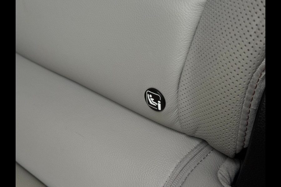 Renault Captur 1.3Tce 113kw 155pk Initiale Leer Panorama Trekhaak alle opties