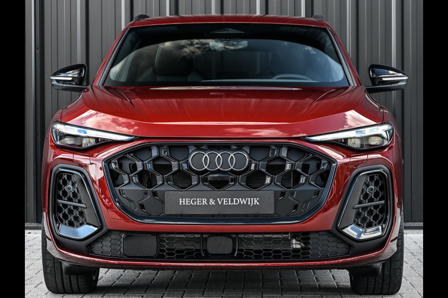 Audi Q5 Sportback 2.0 TFSI e-hybrid quattro S edition Competition 367pk | Stoel massage | Tech pro | Luchtvering | 5jaar fabrieksgarantie | Trekhaak | B&O sound | Head-up | Adaptive cruise | 360 camera | Passagiers display