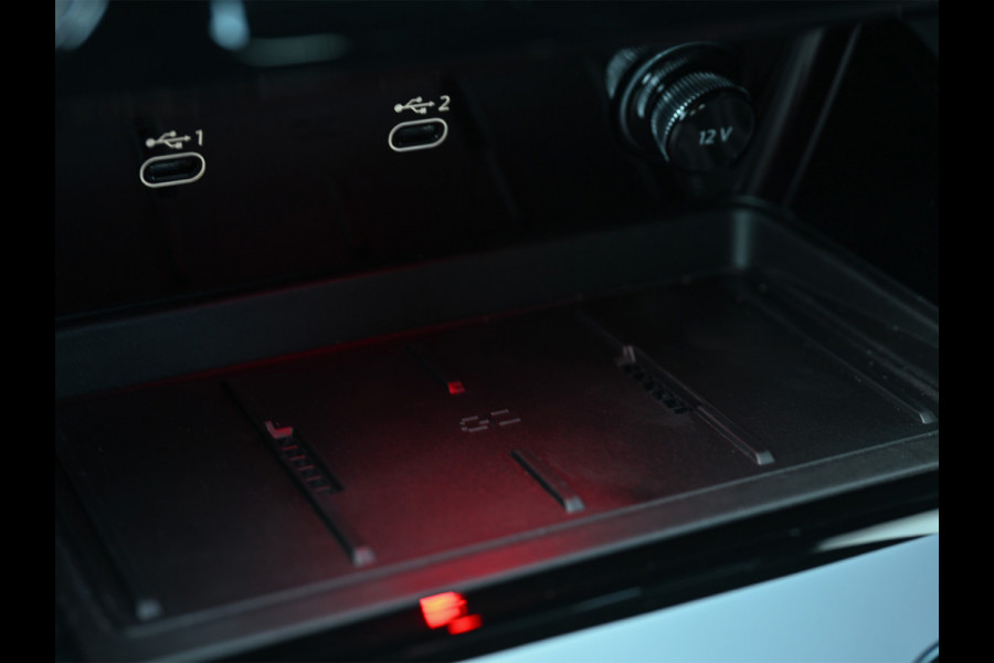Audi Q5 Sportback 2.0 TFSI e-hybrid quattro S edition Competition 367pk | Stoel massage | Tech pro | Luchtvering | 5jaar fabrieksgarantie | Trekhaak | B&O sound | Head-up | Adaptive cruise | 360 camera | Passagiers display