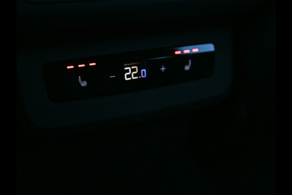 Audi Q5 Sportback 2.0 TFSI e-hybrid quattro S edition Competition 367pk | Stoel massage | Tech pro | Luchtvering | 5jaar fabrieksgarantie | Trekhaak | B&O sound | Head-up | Adaptive cruise | 360 camera | Passagiers display