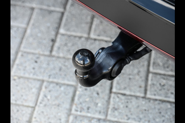 Audi Q5 Sportback 2.0 TFSI e-hybrid quattro S edition Competition 367pk | Stoel massage | Tech pro | Luchtvering | 5jaar fabrieksgarantie | Trekhaak | B&O sound | Head-up | Adaptive cruise | 360 camera | Passagiers display