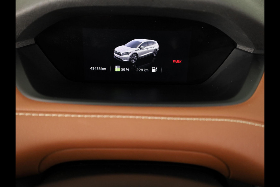 Škoda ENYAQ iV 80 Business Edition Plus 204pk | SOH 97% | Panoramadak | Lederen bekleding | Trekhaak | Adaptieve cruise controle