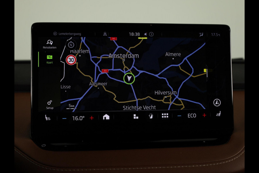 Škoda ENYAQ iV 80 Business Edition Plus 204pk | SOH 97% | Panoramadak | Lederen bekleding | Trekhaak | Adaptieve cruise controle