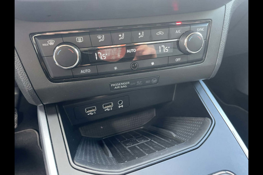 Seat Arona 1.0 TSI Style Launch Edition / carplay