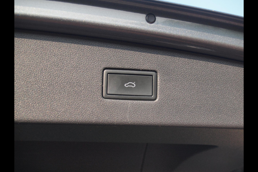 Volkswagen Tiguan 1.5 TSI Allspace | Trekhaak | Automaat | Cruise Control | Stoelverwarming |