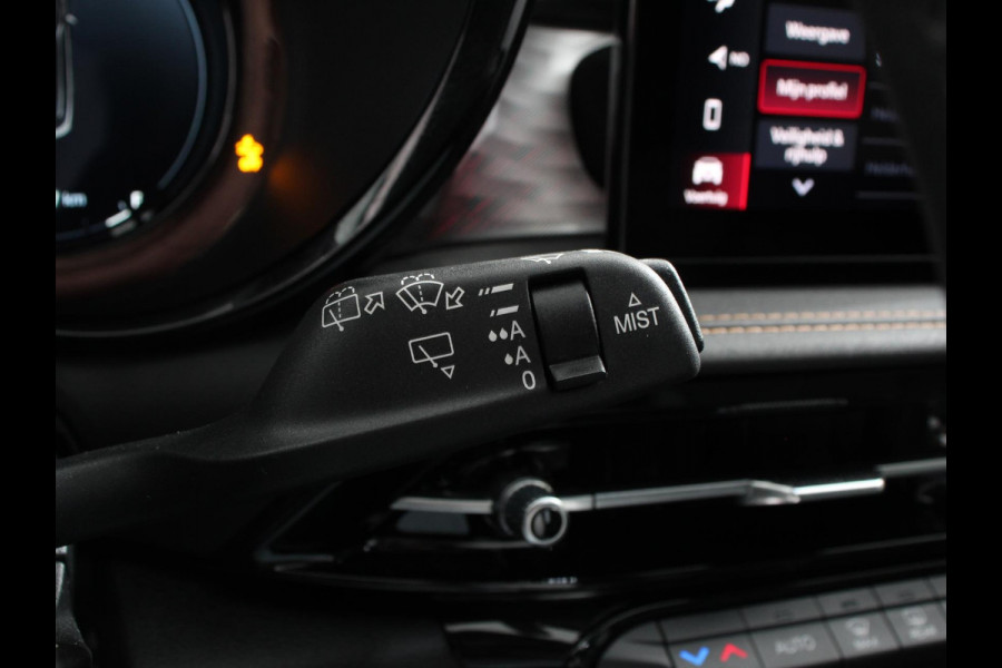 Alfa Romeo Tonale 1.3T PHEV Ti Automaat 280 PK Climate control Adaptieve cruise control Parkeersensoren achter Camera Sfeerverlichting Navigatie Apple Carplay/ Android Auto