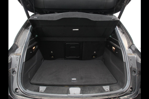 Alfa Romeo Tonale 1.3T PHEV Ti Automaat 280 PK Climate control Adaptieve cruise control Parkeersensoren achter Camera Sfeerverlichting Navigatie Apple Carplay/ Android Auto