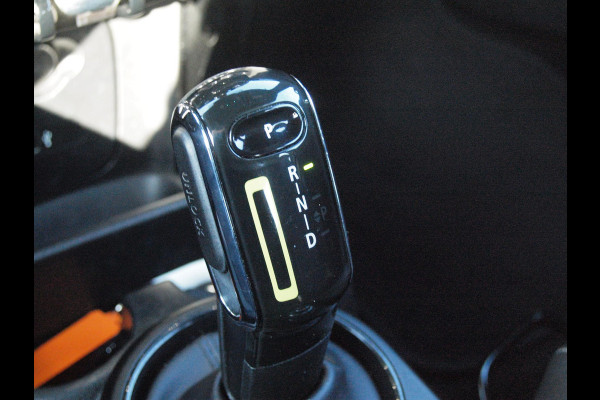 MINI Mini Electric Classic 33 kWh | Apple Carplay | Cruise Control | Parkeersensoren | NL-Auto |