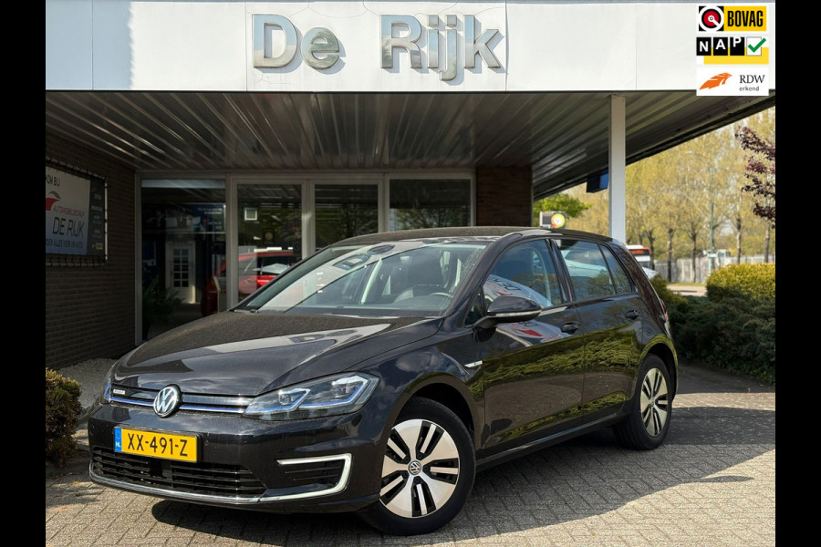 Volkswagen e-Golf | Leder, Navi, Apple Carplay, ACC, Stoelverw., PDC | NAP |