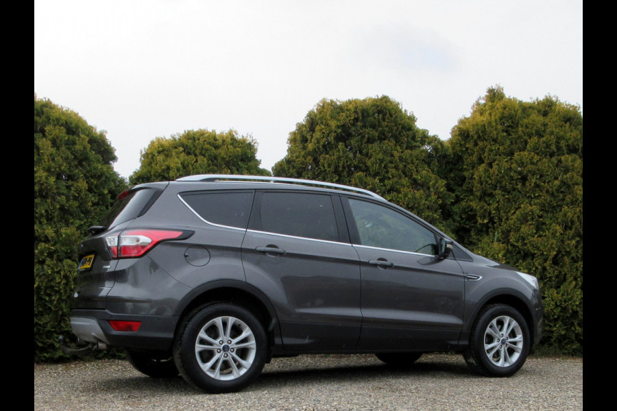 Ford Kuga 1.5 EcoBoost Titanium*Navi*Camera*Trekhaak*